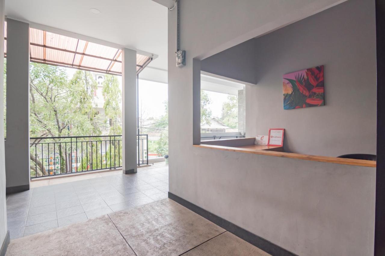 Reddoorz Near Exit Toll Pasteur 4 Hotel Bandung Exterior photo