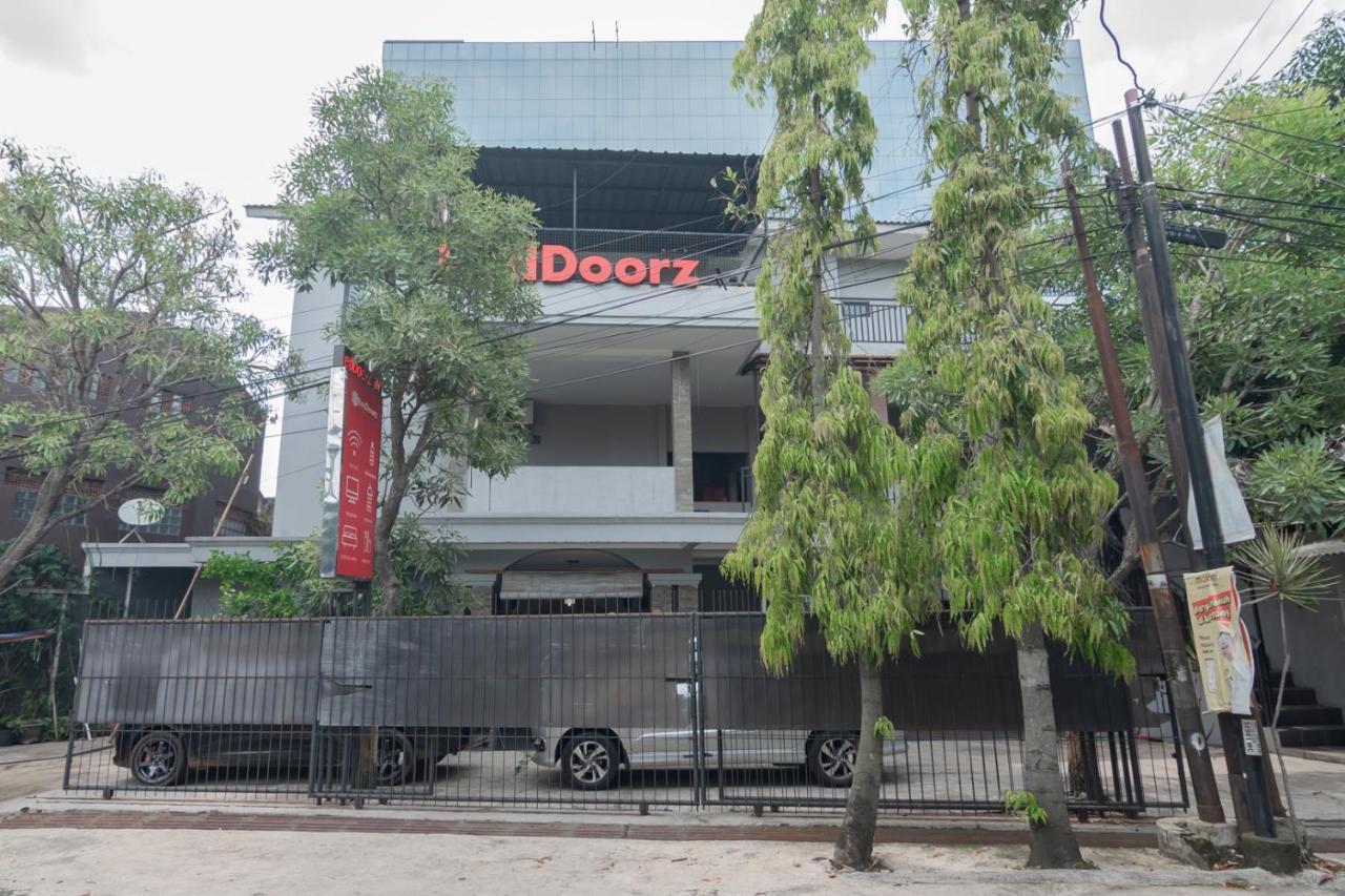 Reddoorz Near Exit Toll Pasteur 4 Hotel Bandung Exterior photo